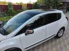 Peugeot 3008 2015-12
