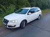 Volkswagen Passat 2010-1