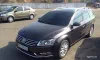 Volkswagen Passat 2011-8