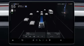Hyundai представила мультимедійну систему з гігантським екраном