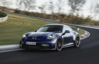 Porsche 911 GT3 встановив новий рекорд Нюрбургрингу серед авто з "механікою"