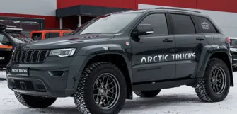 Jeep Grand Cherokee отримав унікальну трансформацію від Arctic Trucks: модифікація AT35