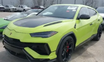 Lamborghini Urus списали через відсутність VIN-коду