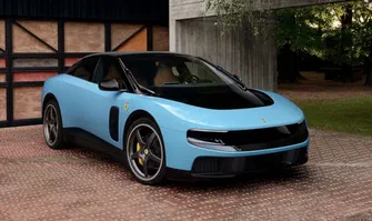 Ferrari назвала хвилю критики електричного Luce несподіваним успіхом
