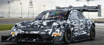 Ford готує електричний Mustang Mach-E для рекордного заїзду на Pikes Peak у 2025 році