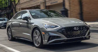 Hyundai відкликає понад 85 тисяч Sonata через ризик пошкодження паливного бака