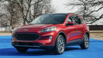 Ford відкликає понад 694 тисячі кросоверів через ризик загоряння