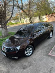 Geely Emgrand EC7 2013