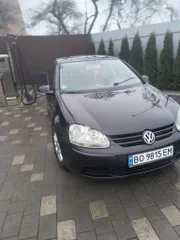 Volkswagen Golf 2004