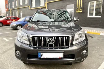 Toyota Land Cruiser Prado 2013