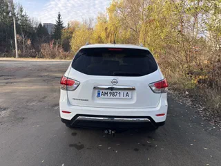 Nissan Pathfinder 2015