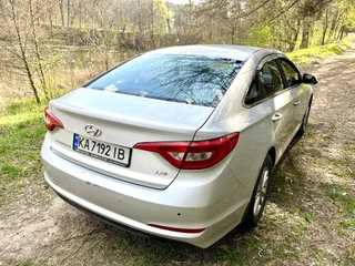 Hyundai Sonata 2015