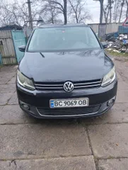 Volkswagen Touran 2011