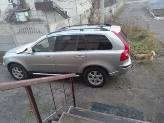 Volvo XC90 2004