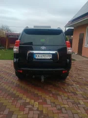 Toyota Land Cruiser Prado 2013