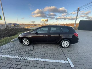 Opel Astra 2015