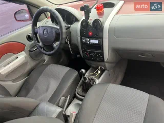 Chevrolet Aveo 2005