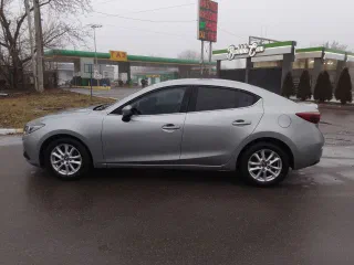 Mazda 3 2016