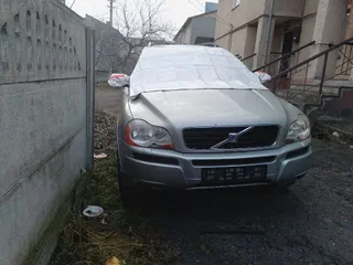 Volvo XC90 2004