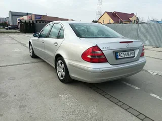 Mercedes-Benz E-Класс 2003