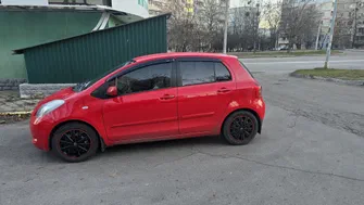 Toyota Yaris 2006