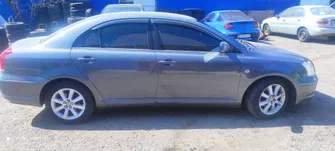 Toyota Avensis 2004