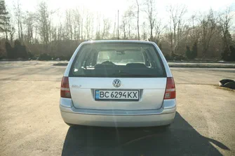Volkswagen Golf 2004