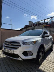Ford Escape 2018
