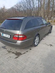 Mercedes-Benz E-Класс 2009