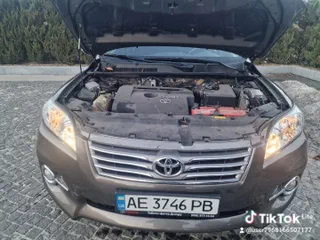 Toyota RAV4 2010