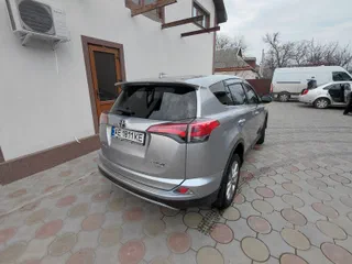 Toyota RAV4 2017