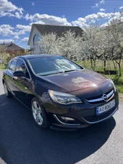 Opel Astra 2013