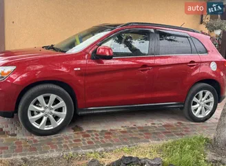 Mitsubishi Outlander Sport 2014