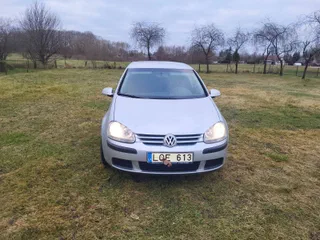 Volkswagen Golf 2004