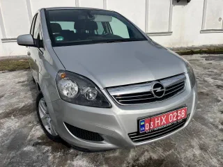 Opel Zafira 2010