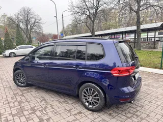 Volkswagen Touran 2015