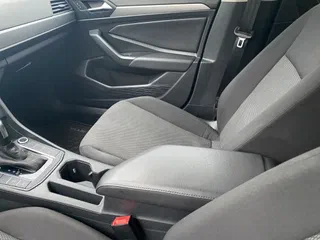 Volkswagen Jetta 2019