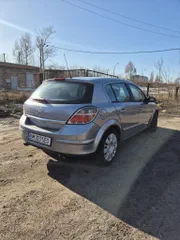Opel Astra 2008