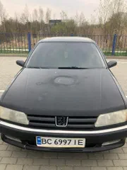 Peugeot 605 1992