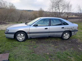 Renault Safrane 1998