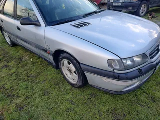 Renault Safrane 1998