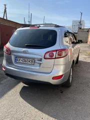 Hyundai Santa Fe 2011