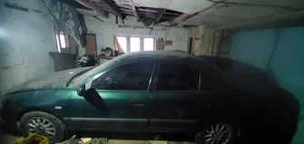 Mitsubishi Carisma 2002