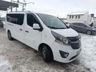 Opel Vivaro 2015
