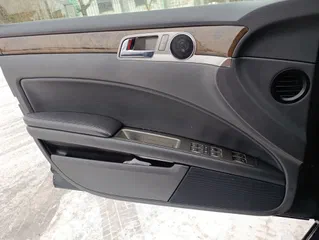 Volkswagen Phaeton 2013