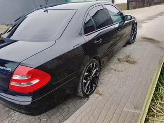 Mercedes-Benz E-Класс 2007