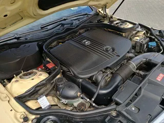 Mercedes-Benz E-Класс 2012