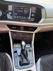 Volkswagen Jetta 2018