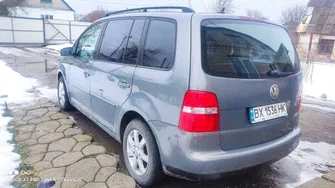 Volkswagen Touran 2004