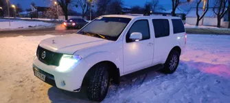 Nissan Pathfinder 2010